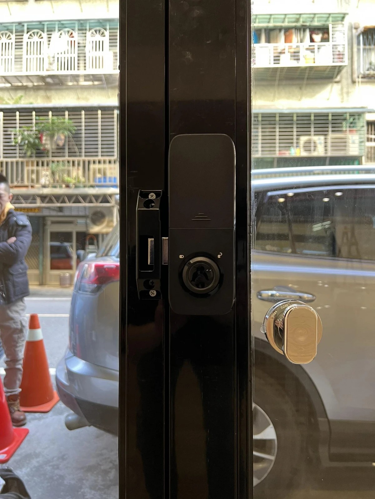 橫拉門專用電子鎖